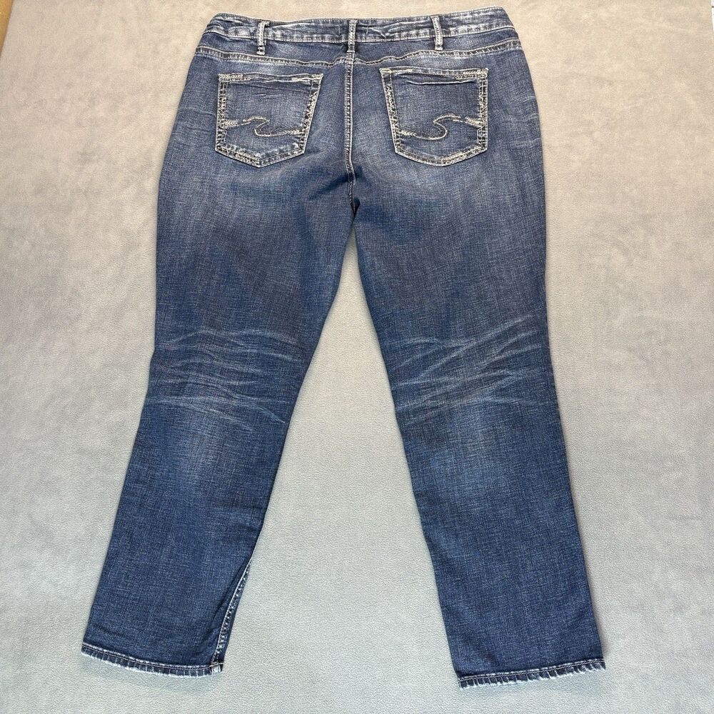Silver Jeans Women's Boyfriend Jeans in Dark Blue Wash - Picture 3 of 10